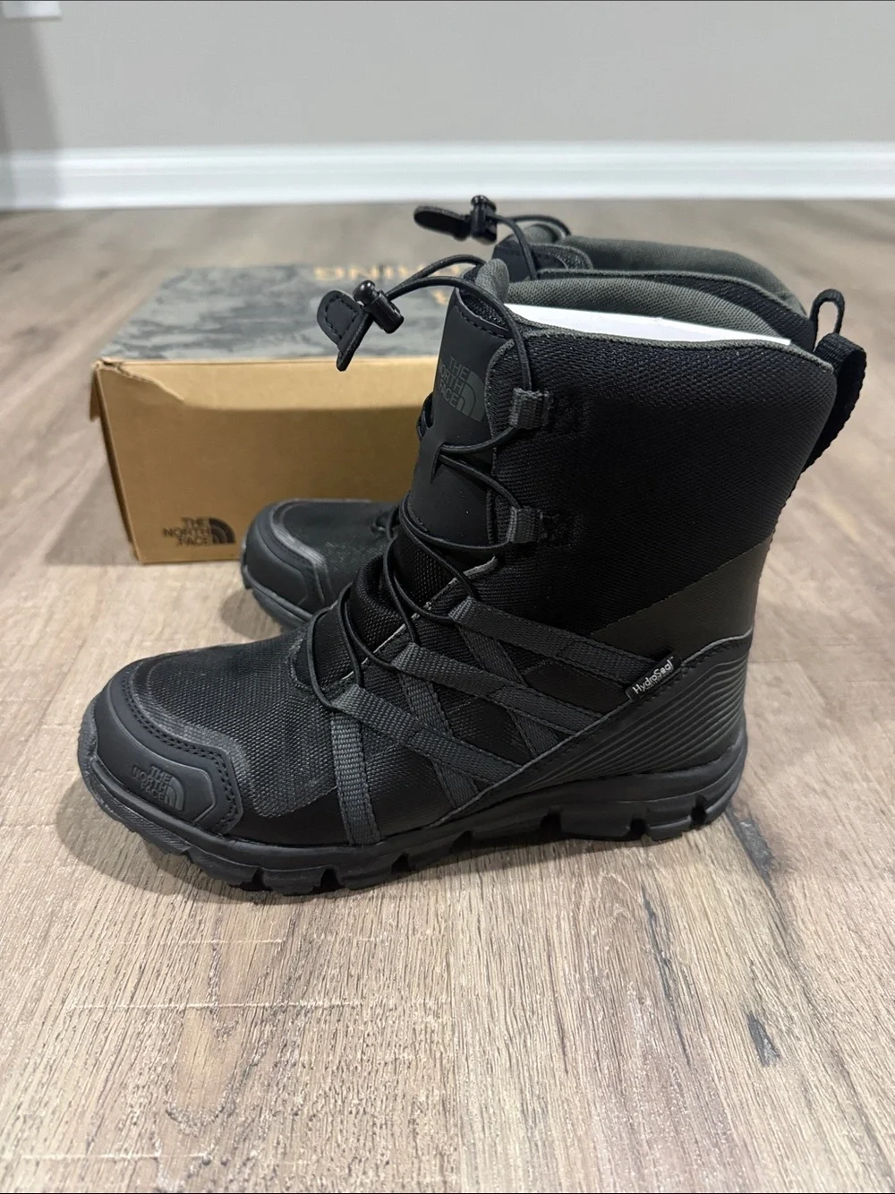 The North Face Junior Black Hydro Seal Winter Boots